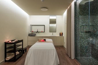 SPA-treatment-Room-(2).jpg